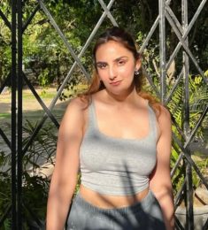 Sachita beedasy, 32 years old, Straight, Woman, Triolet, Mauritius