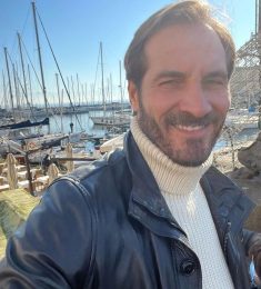 Yoan, 44 years old, Straight, Man,  Entre-Deux, Reunion