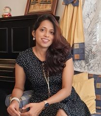Dhana, 45 years old, Straight, Woman